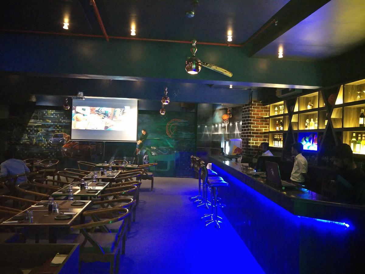 K D Residency Hotel Kalyan Exterior photo